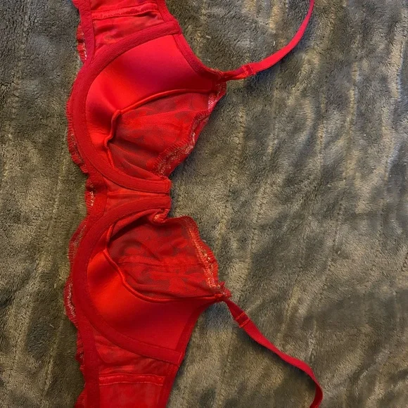 NWT Victoria's Secret Dream Angels Bra 36B - Picture 4 of 6